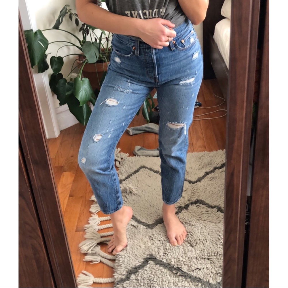 Levi’s Wedgie Icon Jeans